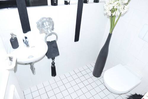 06-Gäste-WC - 