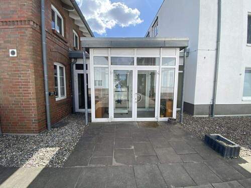 2. Gewerbeeinheit - 2 Zimmer Büro zur Miete in Waren (Müritz)