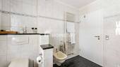 1. OG Badezimmer 2 - 