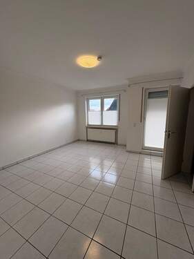 IMG_9905.jpeg - 1 Zimmer Etagenwohnung zur Miete in Bremen