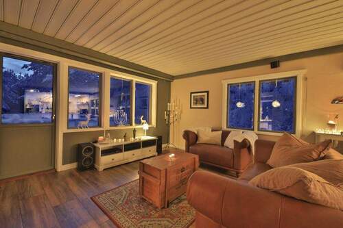 Wohnbereich - 4 Zimmer Mehrfamilienhaus, Wohnhaus zum Kaufen in Seskarö