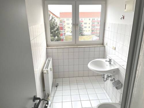 Badezimmer - Etagenwohnung mit 55,00 m&sup2; in Erfurt zur Miete