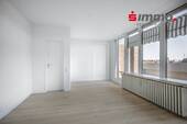 Bild 1 - Top modernisiertes Wohnhaus mit fünf bezugsfreien Wohnungen und zusätzlichen Gewerbeeinheiten