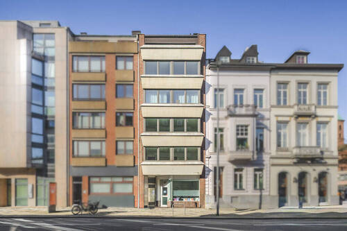 Straßenansicht - 2 Zimmer Mehrfamilienhaus, Wohnhaus zum Kaufen in Aachen