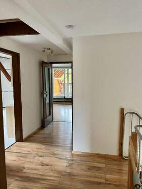 12 Flur - 