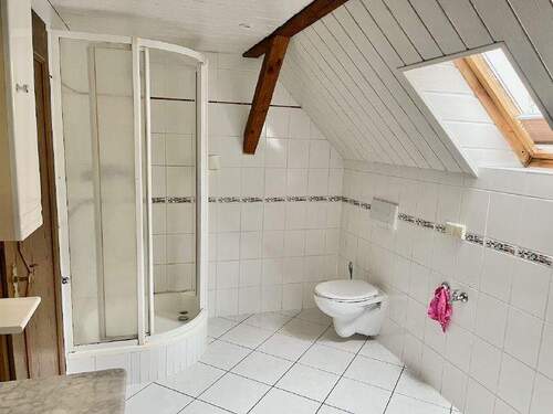 13 Bad mit Dusche - 