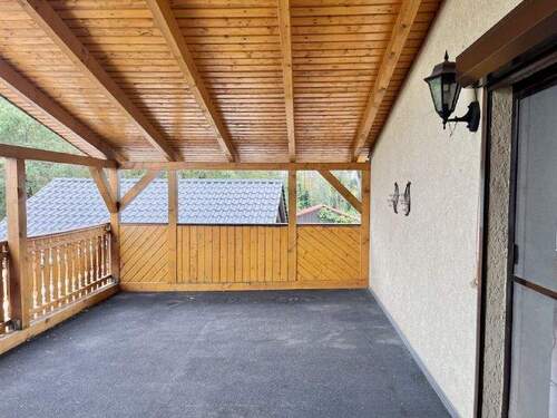 21 bei Sonne und Regen - 