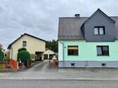 27 Ansicht Straßenseite - 