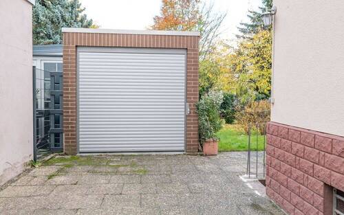 Garage - 