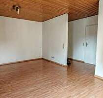 Charmante 3,5-Zimmer-Wohnung in ruhiger Wohnlage von Bretten - mit Potenzial zum Balkonanbau