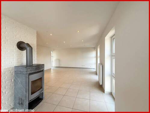 Blick in den Wohnbereich im Balkongeschoss - 