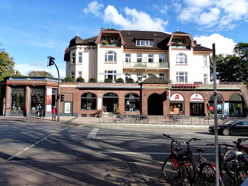 Zentrale Lage - Eine besondere Gewerbefläche mit charmantem Flair am S-Bahnhof HH-Othmarschen