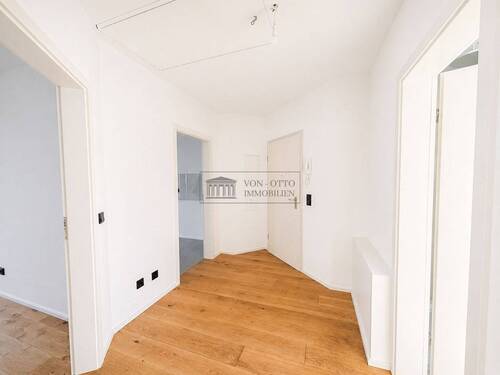 Diele - 2 Zimmer Etagenwohnung in Frechen