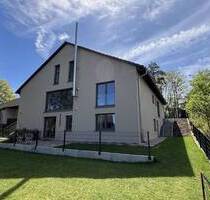 Moderne, möblierte, neu sanierte Wohnung mit Terrasse und eigenem Gartenanteil (Babenberger Viertel) - Bamberg