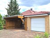 Bungalow mit Garage & Carport - 