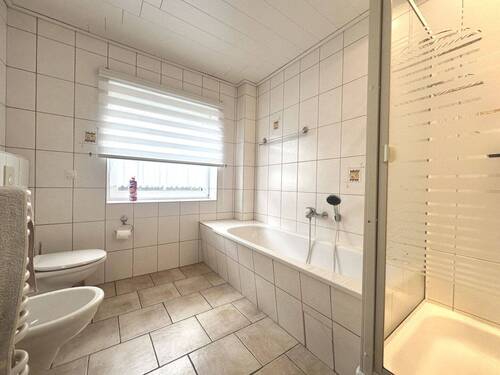 Bungalow großes Badezimmer - 