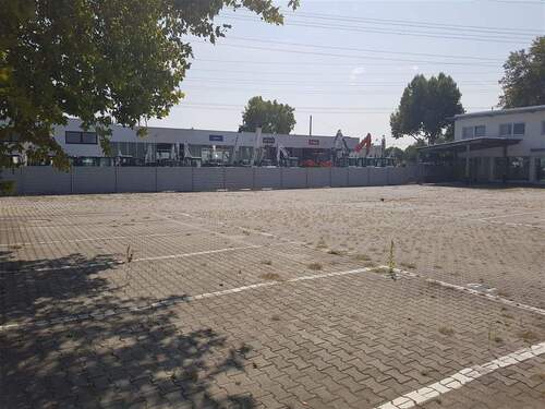 Parkplatz - Einfamilienhaus zum Kaufen in Mannheim