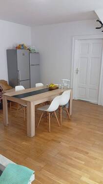 Wohnzimmer 3. OG - 4 Zimmer Etagenwohnung zum Kaufen in Berlin