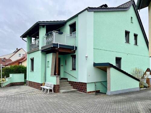 2 Ansicht Hofseite - 4 Zimmer Etagenwohnung zur Miete in Röderaue