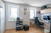 Wohn- und Geschäftshaus in Senden - 2. OG 4 Zimmer Wohnung - Arbeitszimmer - 
