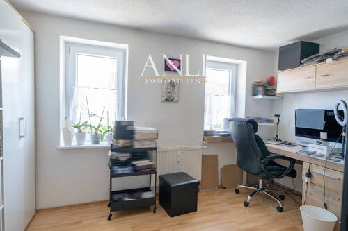 Wohn- und Geschäftshaus in Senden - 2. OG 4 Zimmer Wohnung - Arbeitszimmer - 