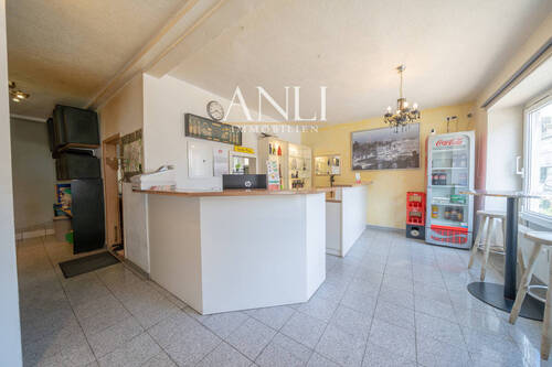 Wohn- und Geschäftshaus in Senden - 1. OG 4 Zimmer Wohnung - Pizzeria - Gastraum 1 - 