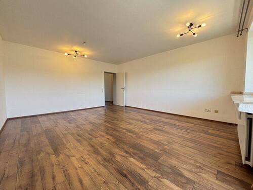 Wohnbereich - Etagenwohnung mit 77,00 m&sup2; in Aachen zum Kaufen