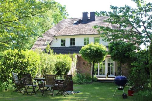 Gartenansicht - 4 Zimmer Doppelhaushälfte zum Kaufen in Hamburg