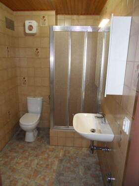 Badezimmer - Etagenwohnung mit 77,00 m&sup2; in Syke zur Miete