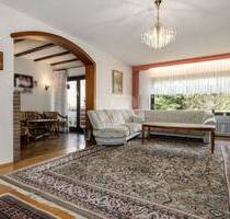 Familienfreundliches Einfamilienhaus mit Einliegerwohnung - Kelkheim (Taunus) / Fischbach