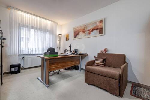 Arbeitszimmer - 