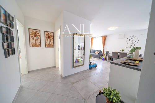 EG Flur Wohnbereich - 