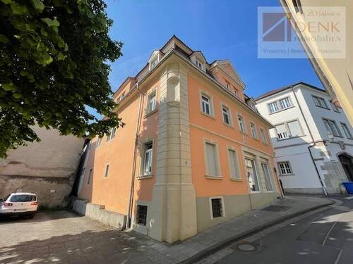Außenansicht 2 - 1 Zimmer Mehrfamilienhaus, Wohnhaus zum Kaufen in Kitzingen