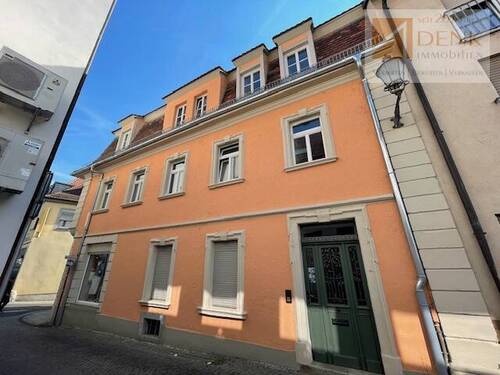 Außenansicht 3 - 1 Zimmer Mehrfamilienhaus, Wohnhaus in Kitzingen