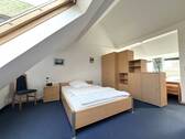 Schlafzimmer DG - 