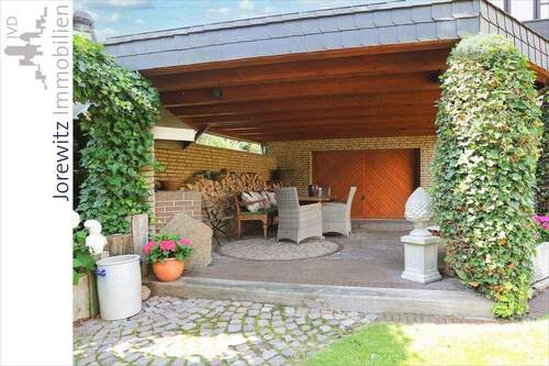 011 - Überdachter Freisitz - Ansicht 1 - 