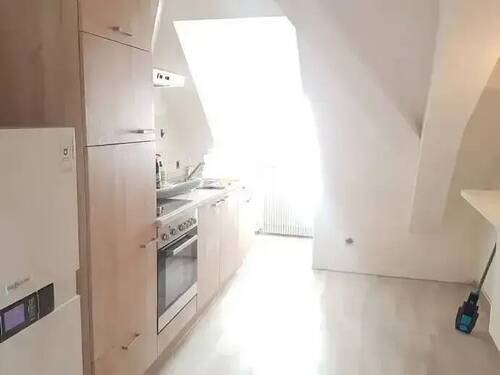 Küche - Etagenwohnung mit 70,00 m&sup2; in Amberg zur Miete