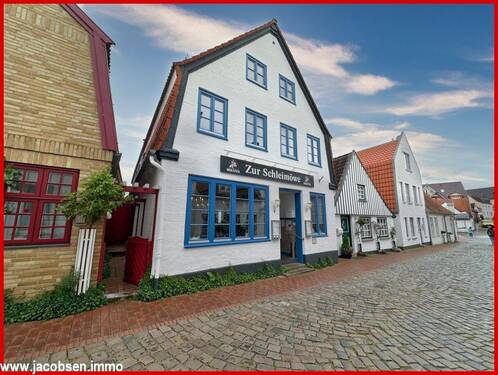 Nordostansicht - Historische Fischersiedlung an der Schlei exzellentes Fischrestaurant & 3 Wohnungen