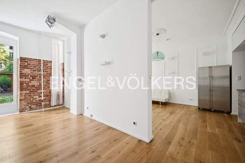 Kaminzimmer/offene Wohnküche - 