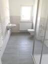 Bad.jpg - 2 Zimmer Etagenwohnung zur Miete in Oelsnitz/Erzgebirge