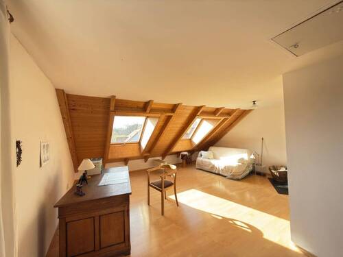 Dachgeschoss Bild 2 - 