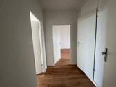 Flur.jpg - 3 Zimmer Etagenwohnung in Zwickau