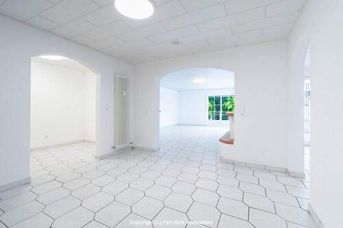 Eingangsbereich - 2 Zimmer Etagenwohnung in Eggenstein-Leopoldshafen / Eggenstein
