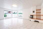 Wohnzimmer - Etagenwohnung mit 122,50 m² in Eggenstein-Leopoldshafen / Eggenstein zum Kaufen