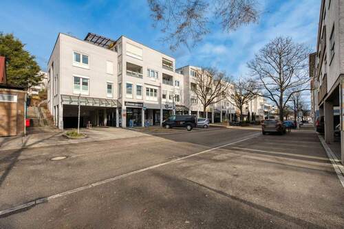 Haus & Straße v. Süd-Westen - 