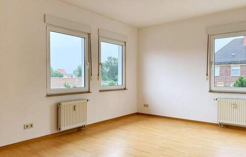 Esszimmer - 2 Zimmer Etagenwohnung zur Miete in Aken