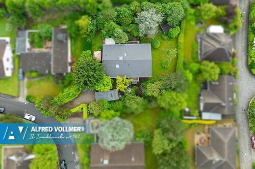 Vogelperspektive - 9 Zimmer Einfamilienhaus in Wuppertal