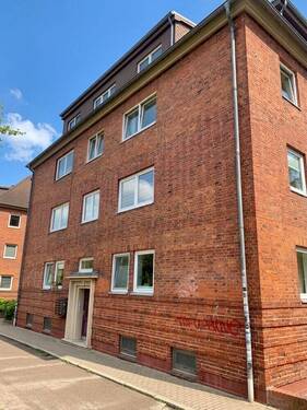 Außen - 2 Zimmer Etagenwohnung zum Kaufen in Rostock