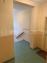 Hausflur 1 - 
