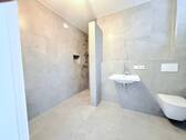 Bad - 2 Zimmer Etagenwohnung in Braubach